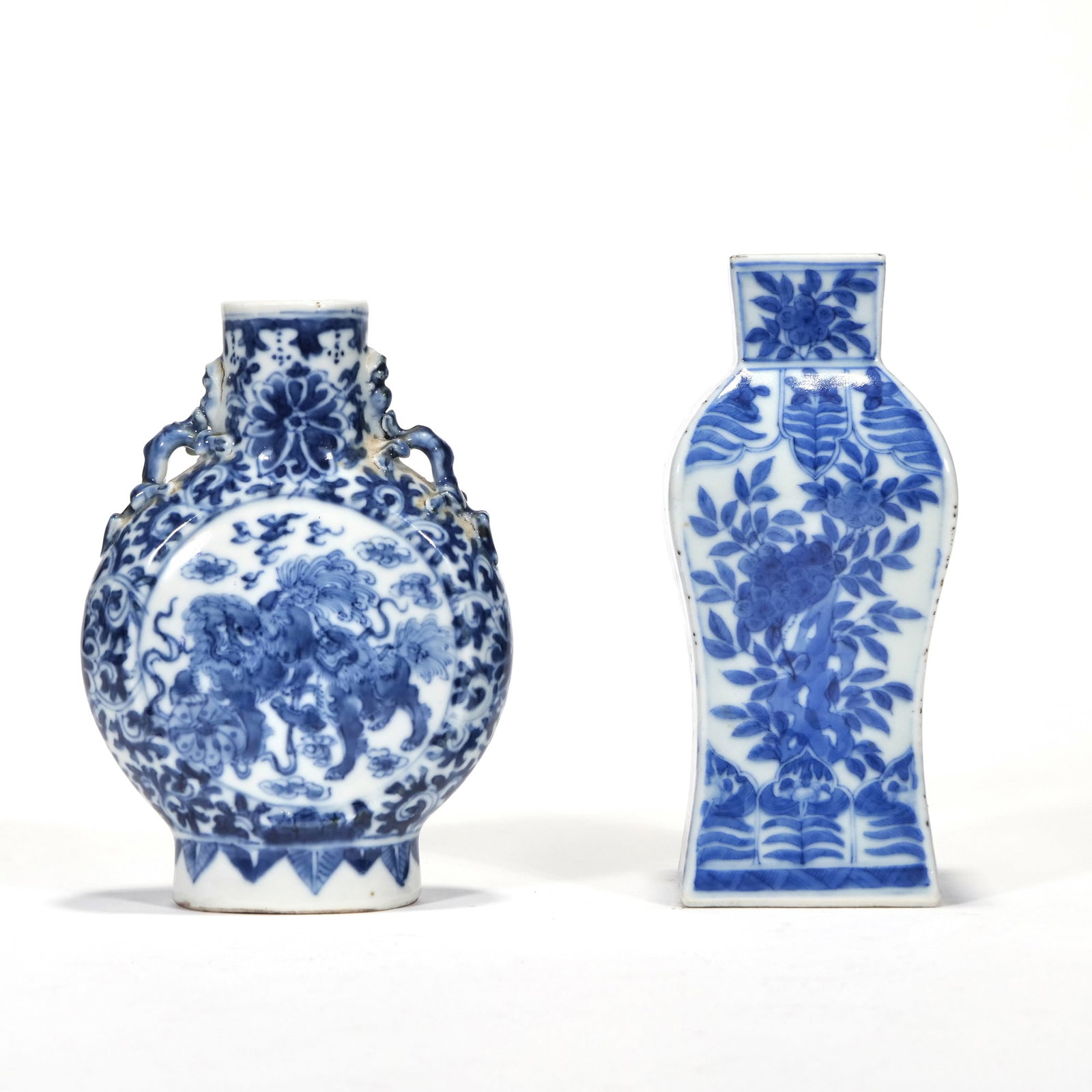 (2pc) CHINESE BLUE & WHITE PORCELAIN (1 of 9)