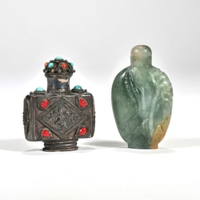 (2pc) CORAL MOUNTED SILVER & JADE SNUFF BOXES