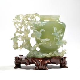 RETICULATED CARVED JADE VESSEL