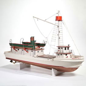 "MARION WEIR" ELECTRIFIED MODEL BOAT