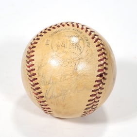 TEAM SIGNED BASEBALL