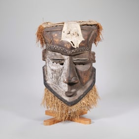 LARGE AFRICAN MASK