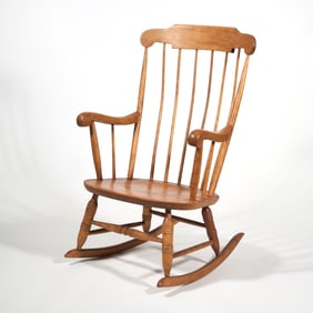 ROCKING CHAIR
