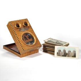 ANTIQUE FOLDING STEREOSCOPIC VIEWER & SLIDES