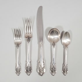WALLACE STERLING "GRAND BAROQUE" PATTERN FLATWARE SERVICE FOR 12