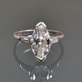2.5CT MARQUIS CUT DIAMOND & PLATINUM ENGAGEMENT RING