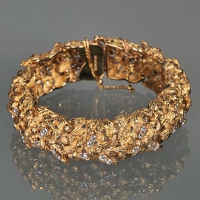 ST. GEORGE 18K GOLD & DIAMOND BRACELET