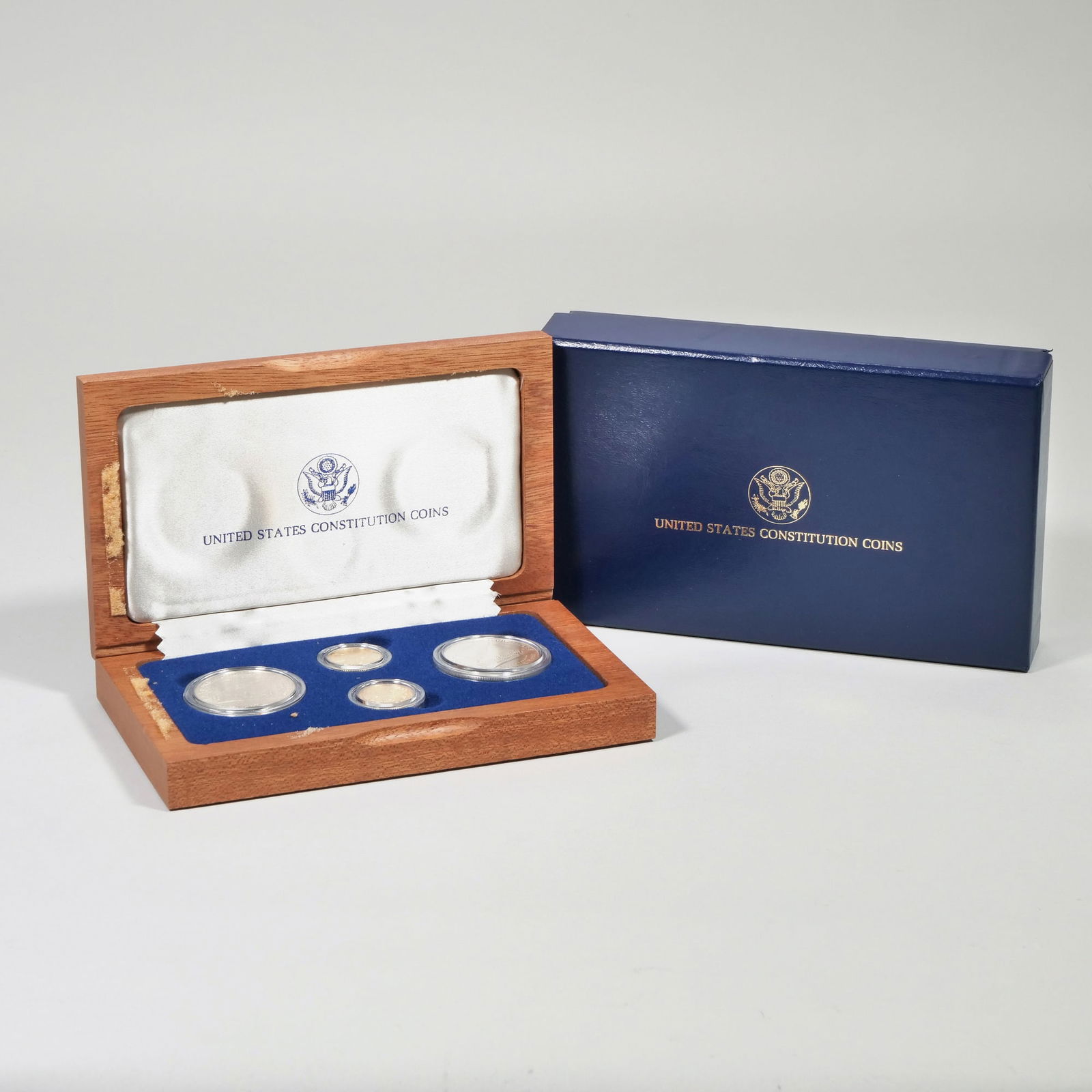 UNITED STATES CONSTITUTION COINS SET (1 of 7)
