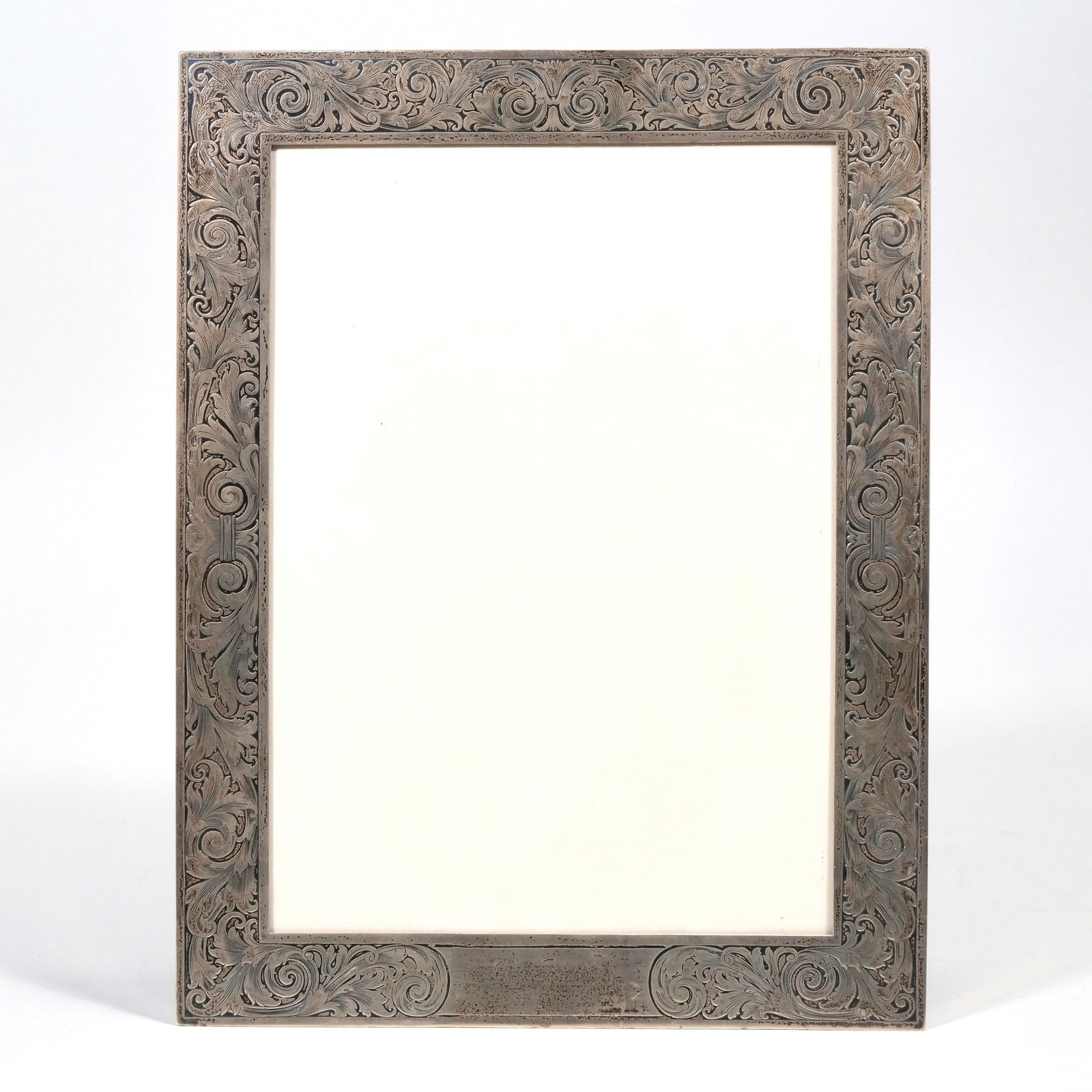 WILLIAM B. KERR & CO. AMERICAN STERLING SILVER PICTURE FRAME (1 of 5)