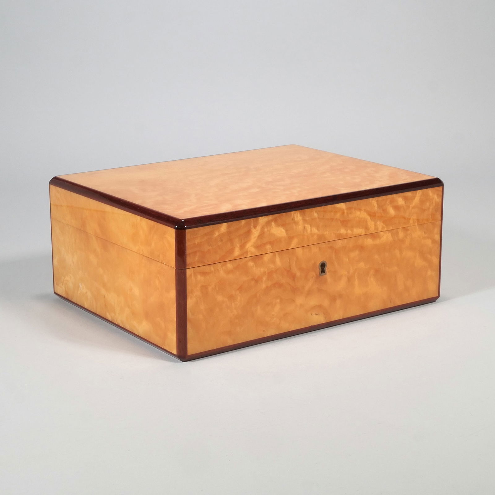 A FINE NAT SHERMAN BURLWOOD INLAY BOX HUMIDOR (1 of 7)