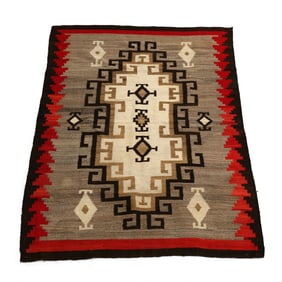 SOUTHWESTERN AMERICAN INDIAN NAVAJO WEAVING / THROW RUG