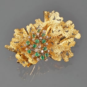 EMERALD, DIAMOND & 18K GOLD BROOCH