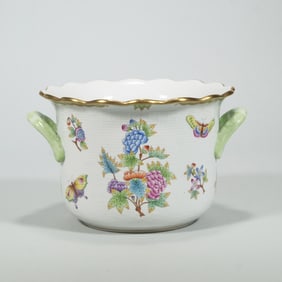 HEREND DOUBLE HANDLE POT