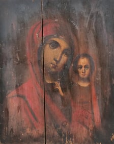 ANTIQUE PAINTED RUSSIAN ICON