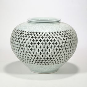 LARGE KOREAN DOUBLE WALLED VASE
