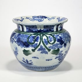 CHINESE BLUE & WHITE UNDERGLAZE VASE / JARDINIERE