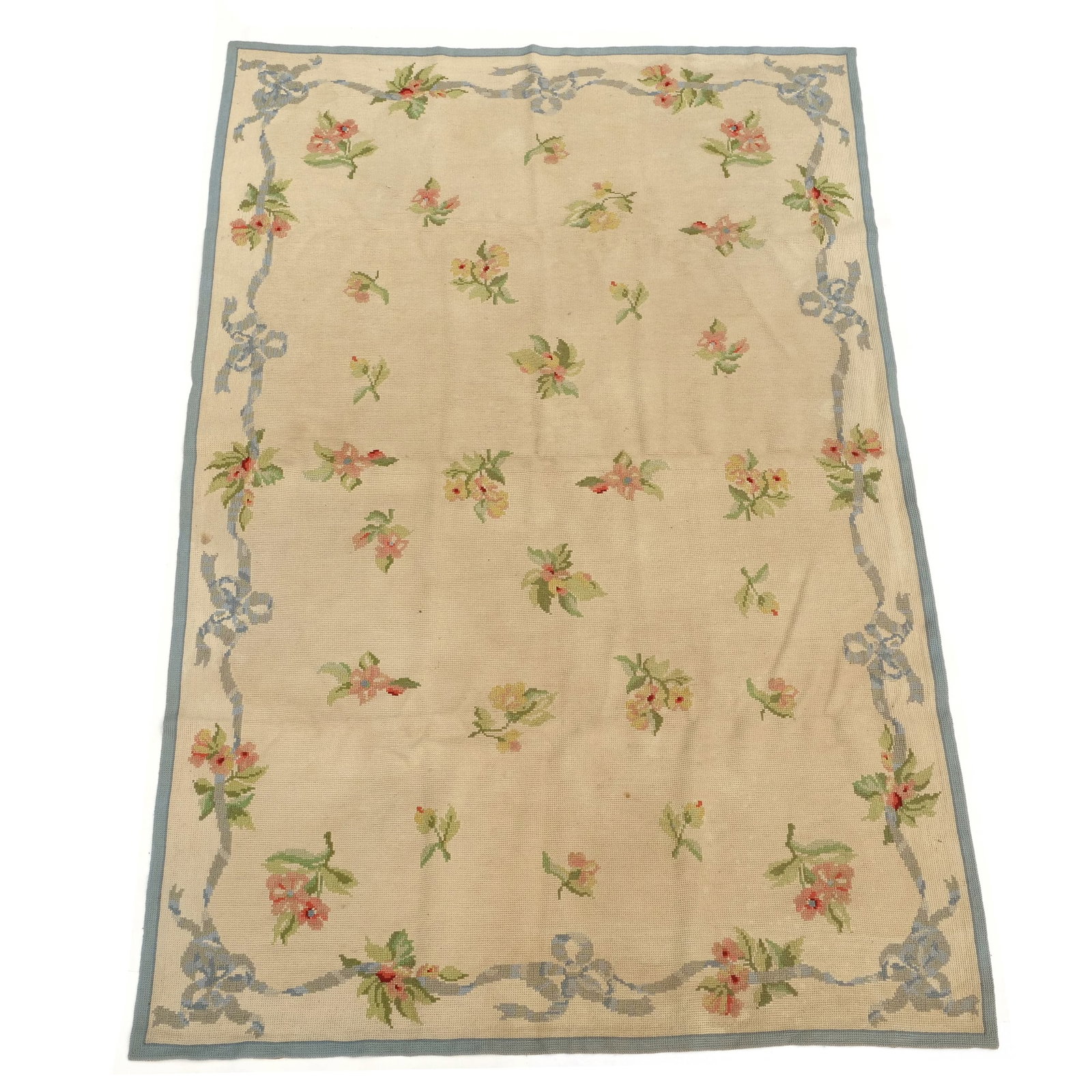 FRENCH STYLE FLORAL PATTERN CARPET (1 of 7)