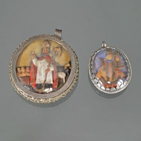 (2pc) SLAVIC DECORATED PENDANTS