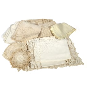 ANTIQUE LACE TABLE LINENS & OTHER