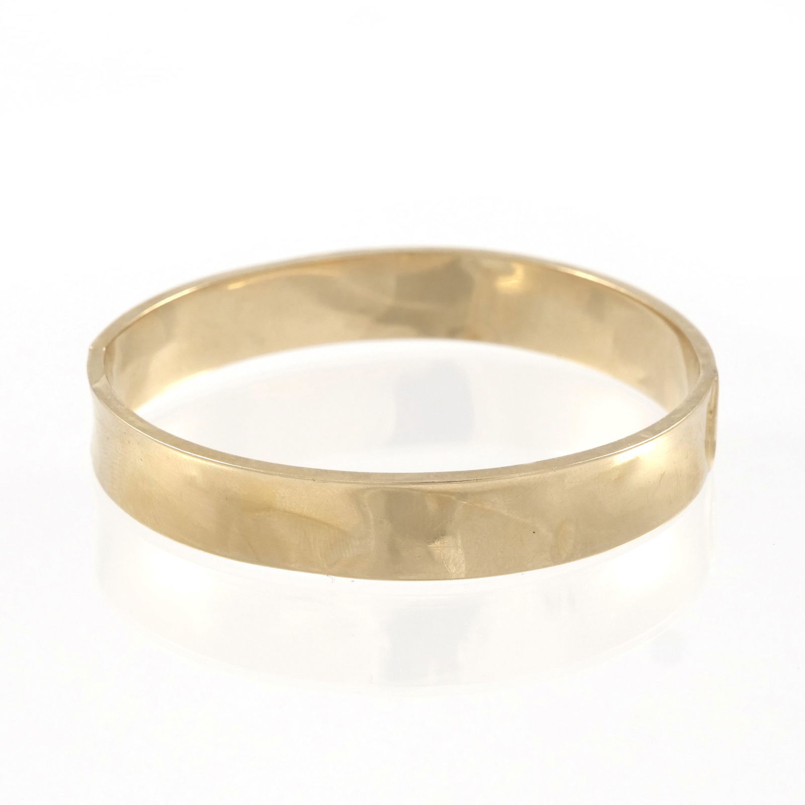 14K GOLD HINGED HARD BRACELET (1 of 5)