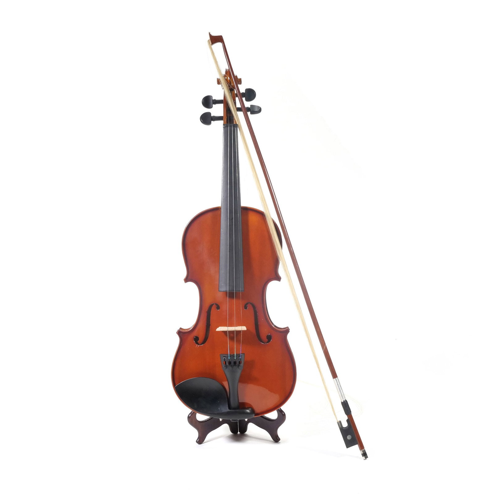 CONTEMPORARY PRACTICE VIOLIN WITH CASE: No apparent makers mark or other identifying information w. 7.5 x l. 22.5 in.