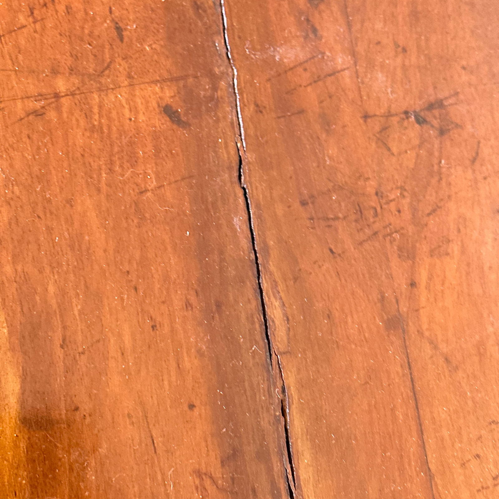 A GEORGE II WALNUT DRESSING TABLE - 16