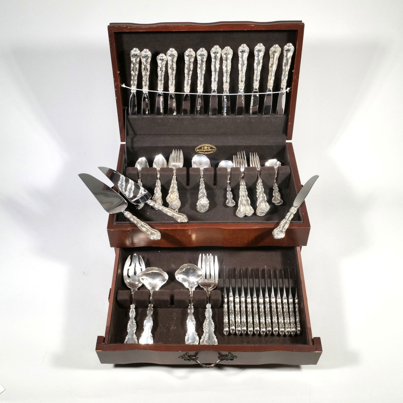 A PARTIAL GORHAM STERLING SILVER FLATWARE SERVICE - 2