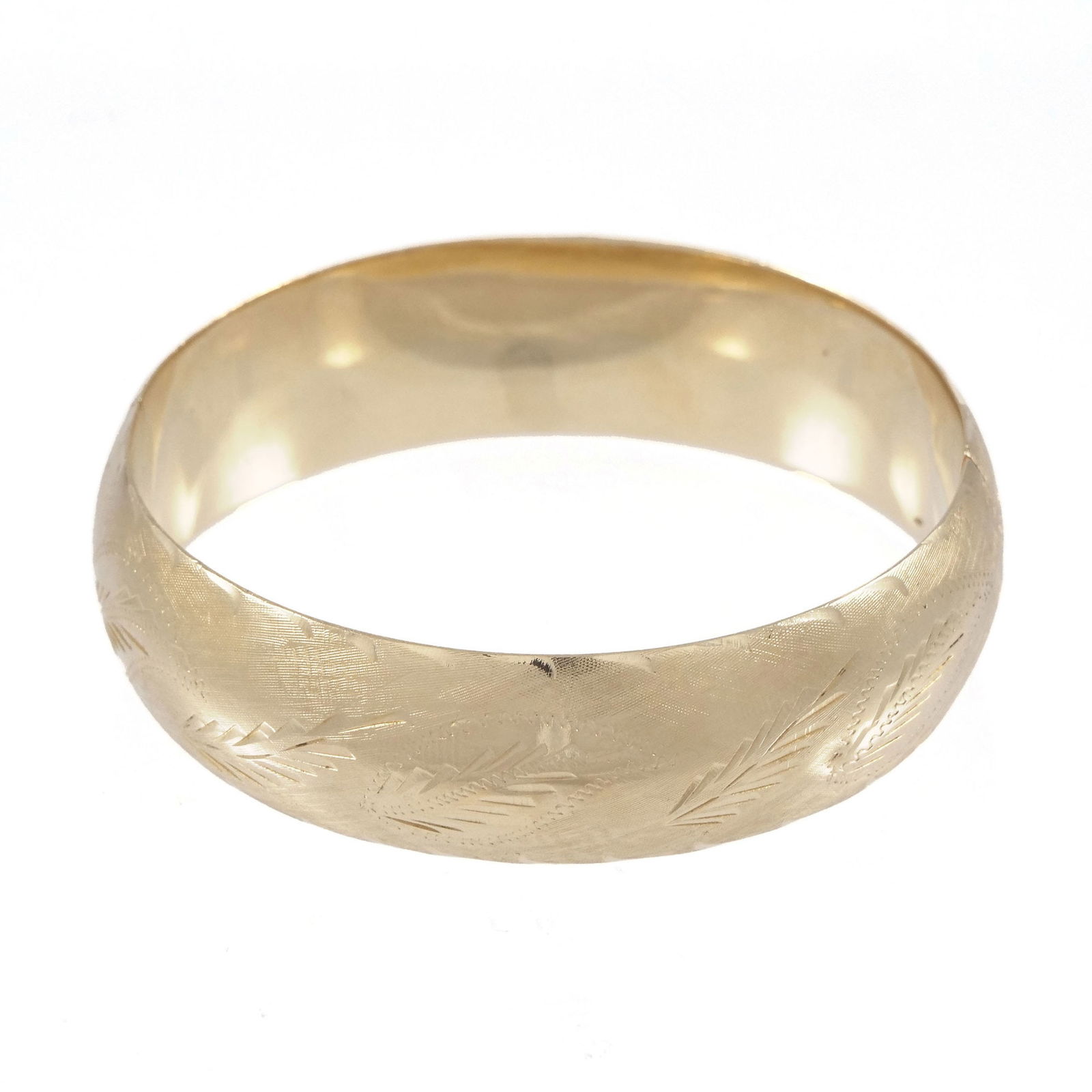 14K GOLD ENGRAVED HINGED HARD BRACELET (1 of 6)