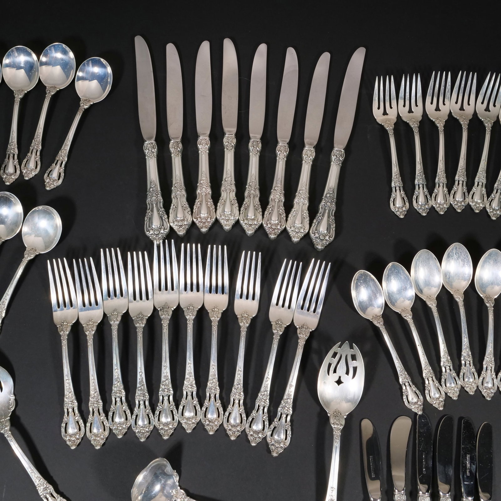 LUNT STERLING SILVER FLATWARE SERVICE - 4