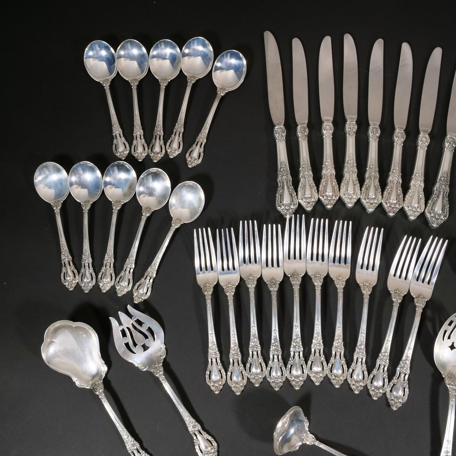 LUNT STERLING SILVER FLATWARE SERVICE - 5