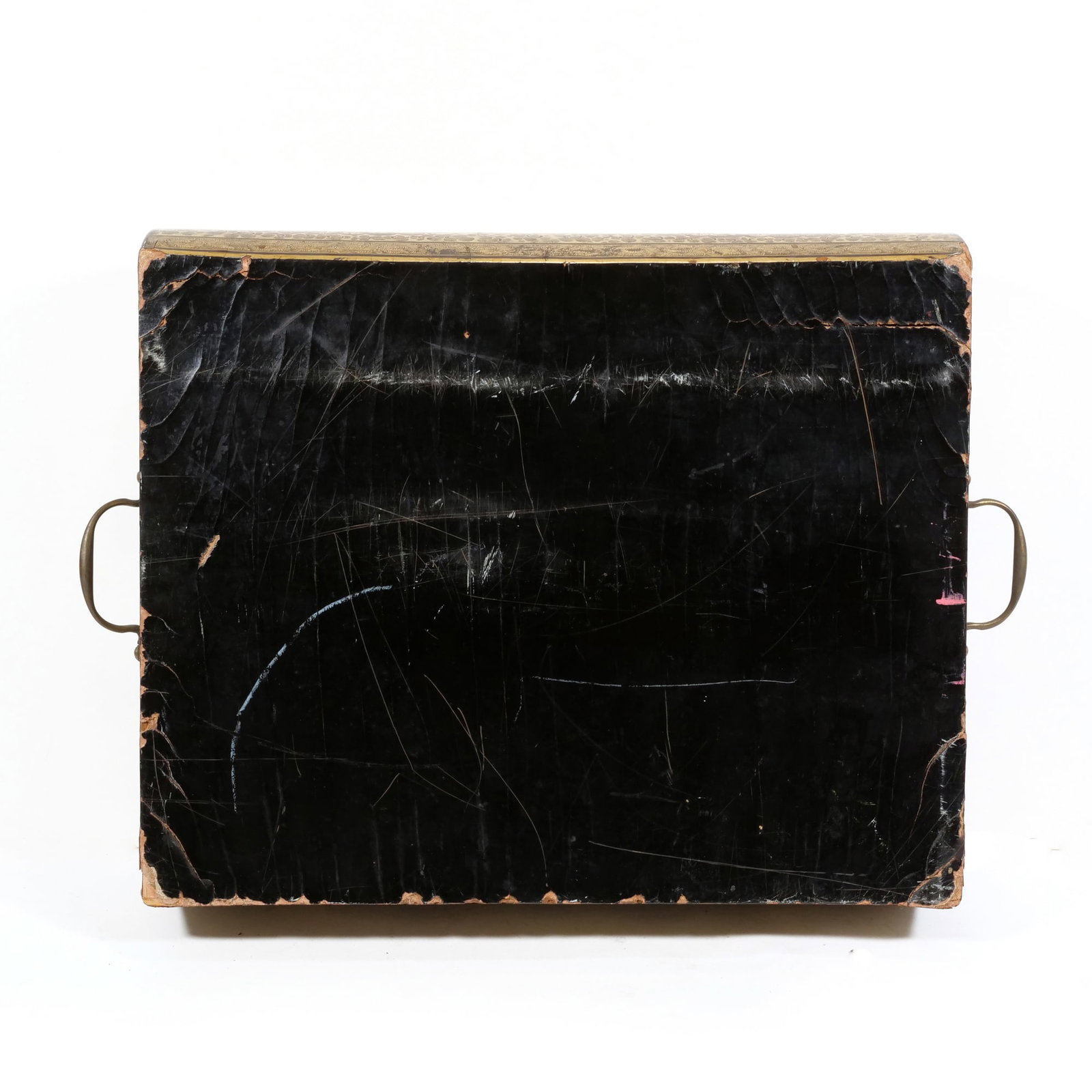 CHINESE LACQUERED BOX - 11