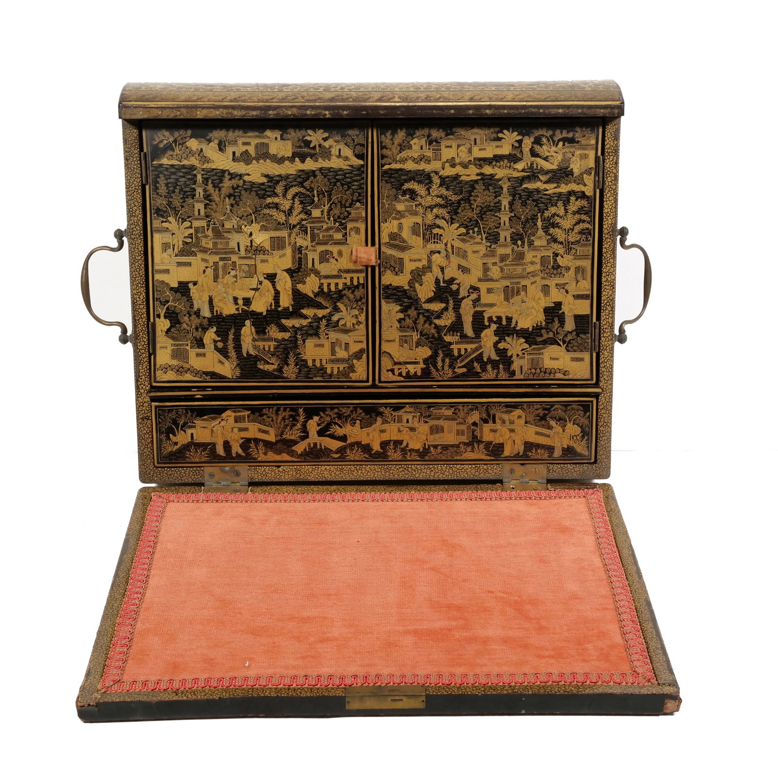 CHINESE LACQUERED BOX - 14