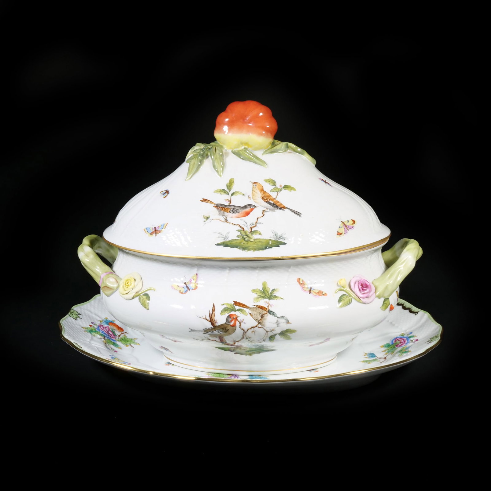 HEREND HUNGARY ROTHSCHILD BIRD PORCELAIN TUREEN WITH TOMATO FINIAL & UNDERPLATE (1 of 13)