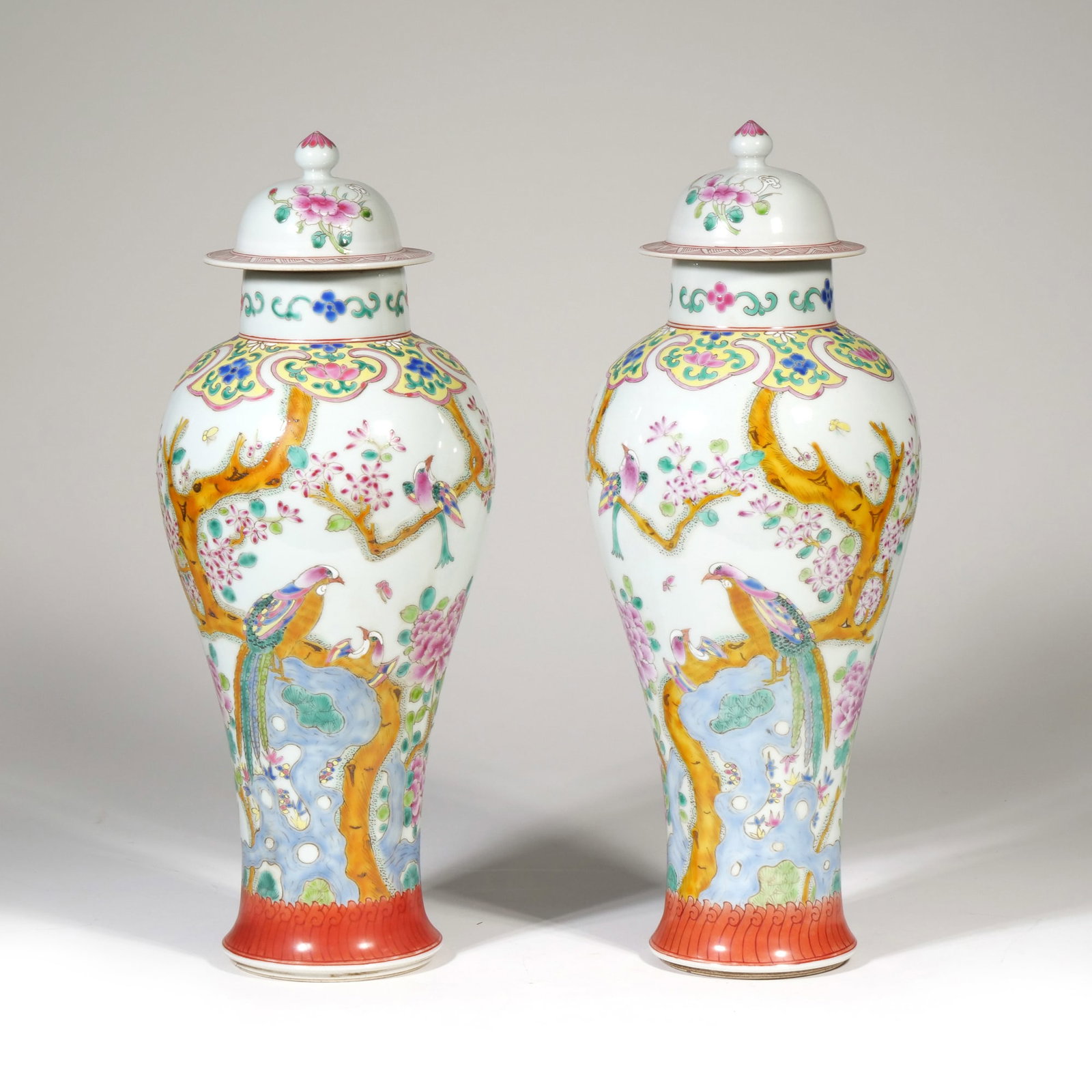 PAIR KANGXI PHEASANT LIDDED BALUSTER VASES (1 of 15)