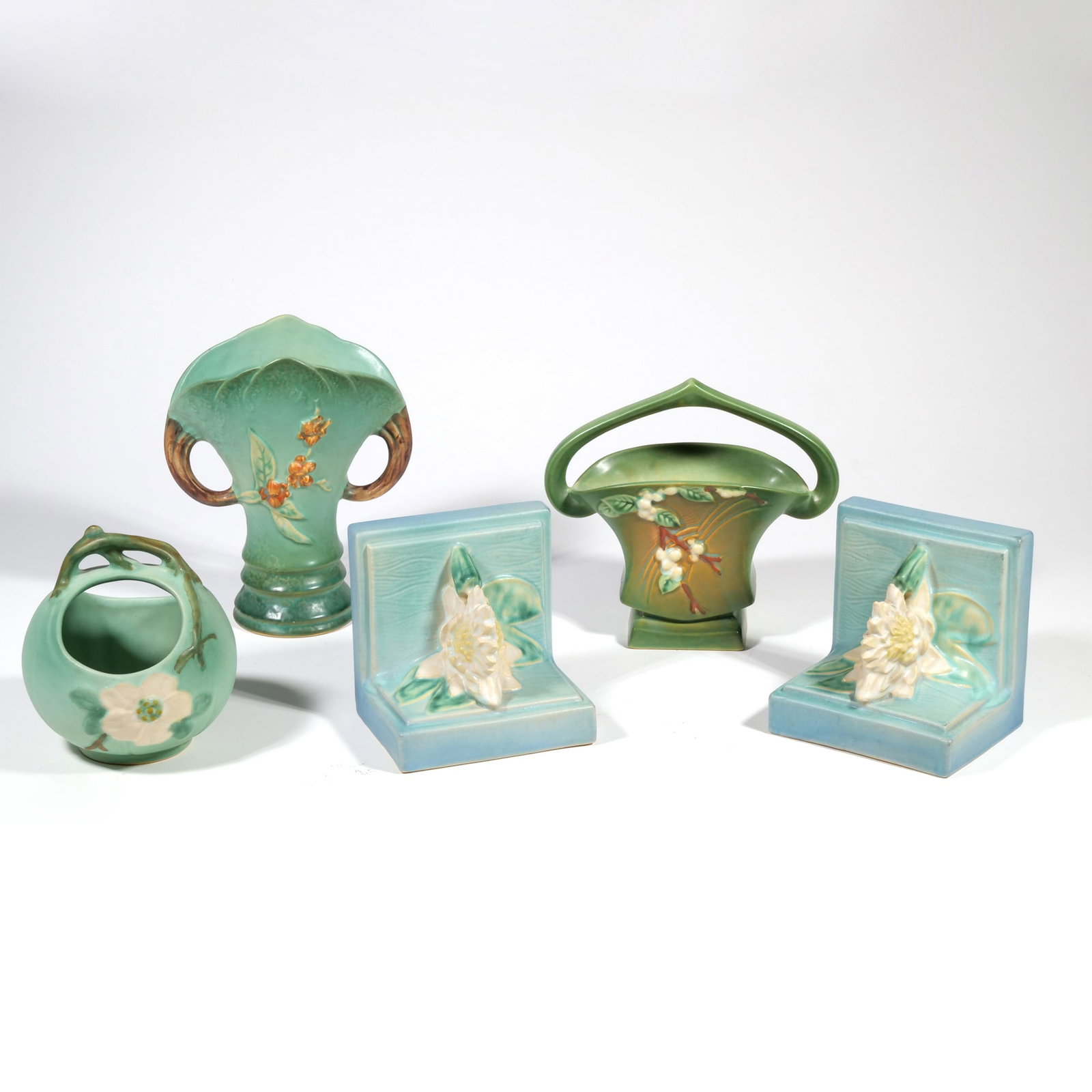 (5pc) ROSEVILLE & WELLER POTTERY GROUP (1 of 9)