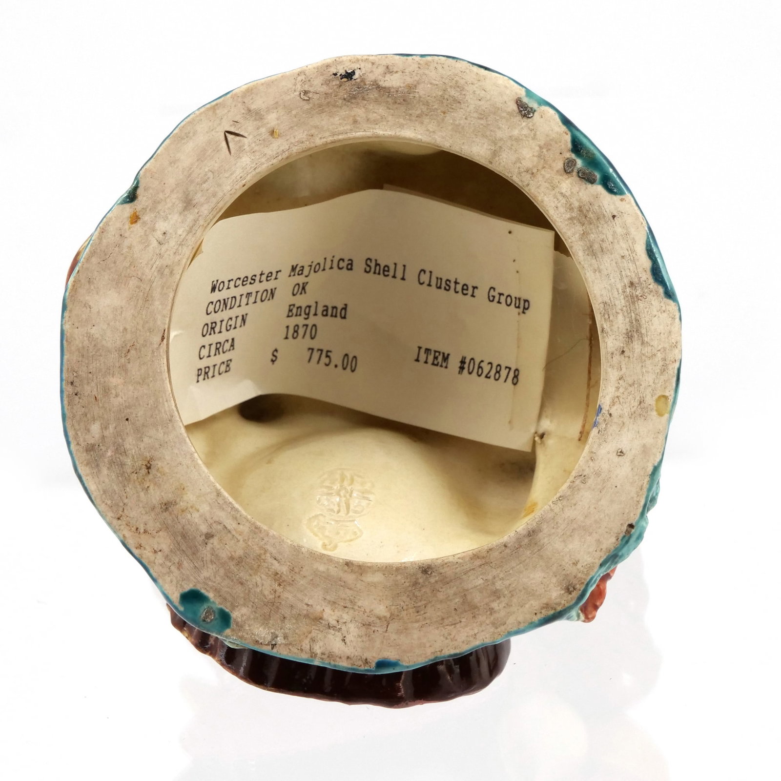 (2pc) GLAZED CERAMIC SHELLS - 10