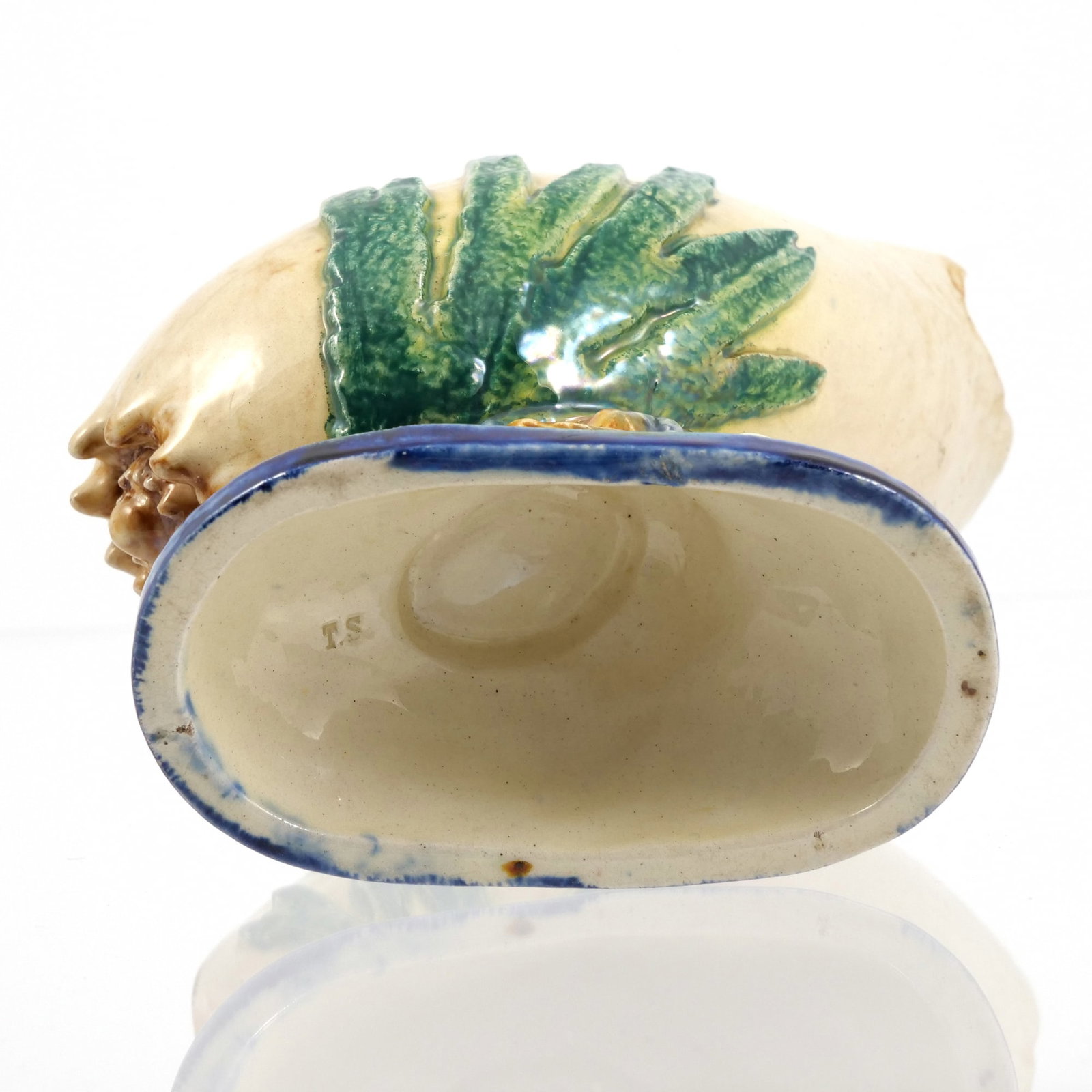 (2pc) GLAZED CERAMIC SHELLS - 5