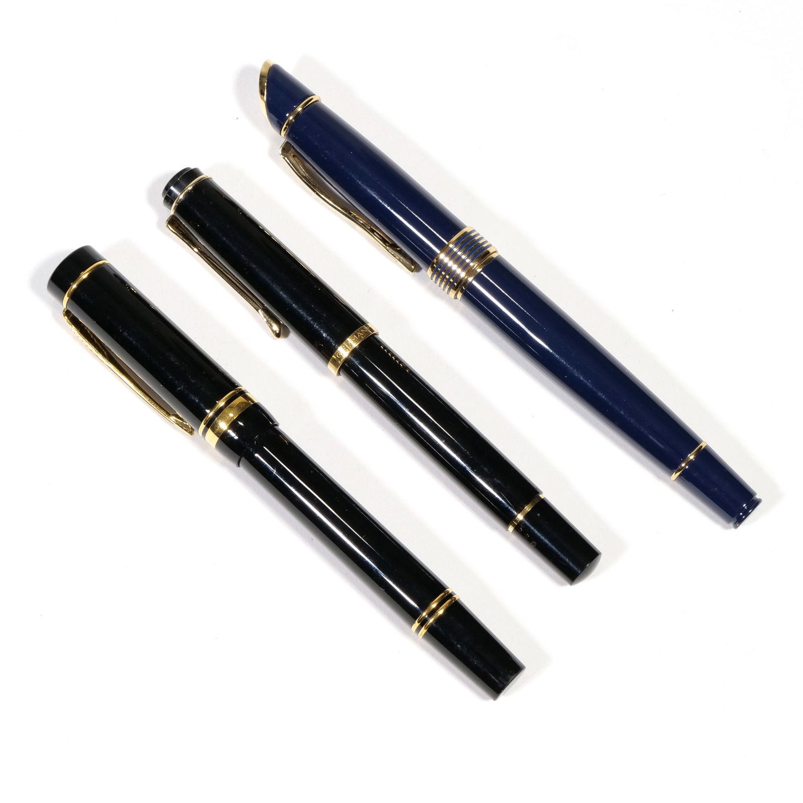 (3pc) PARKER, PELIKAN, AND WATERMAN FOUNTAIN AND ROLLERBALL PENS (1 of 5)