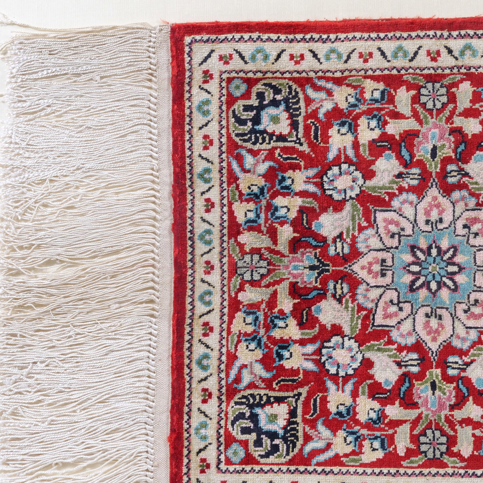 (2pc) FRAMED MINIATURE RUGS - 4