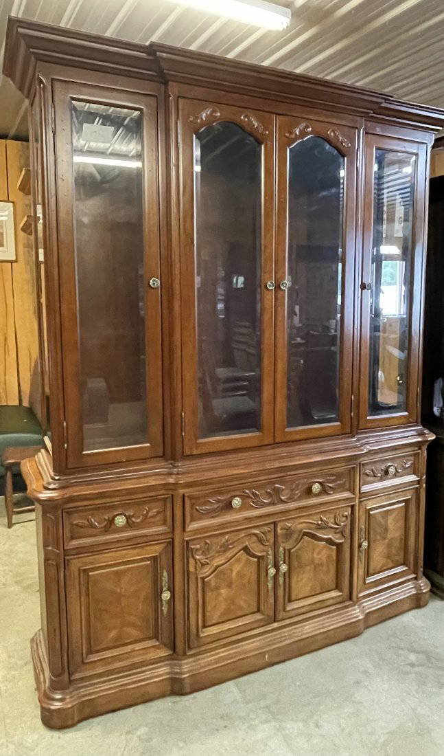 Thomasville China Auction