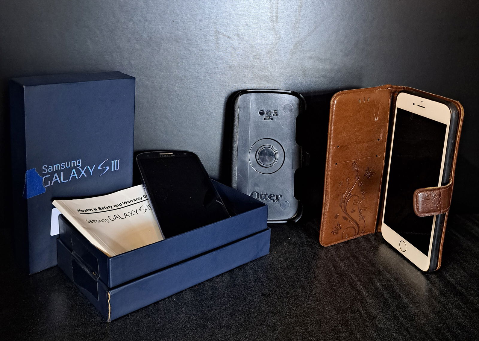 2 Piece Cell Phone Deal (1 of 5)