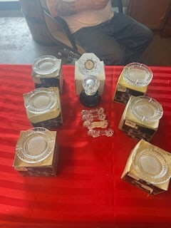 30 Plus Piece Crystal Lot (1 of 8)
