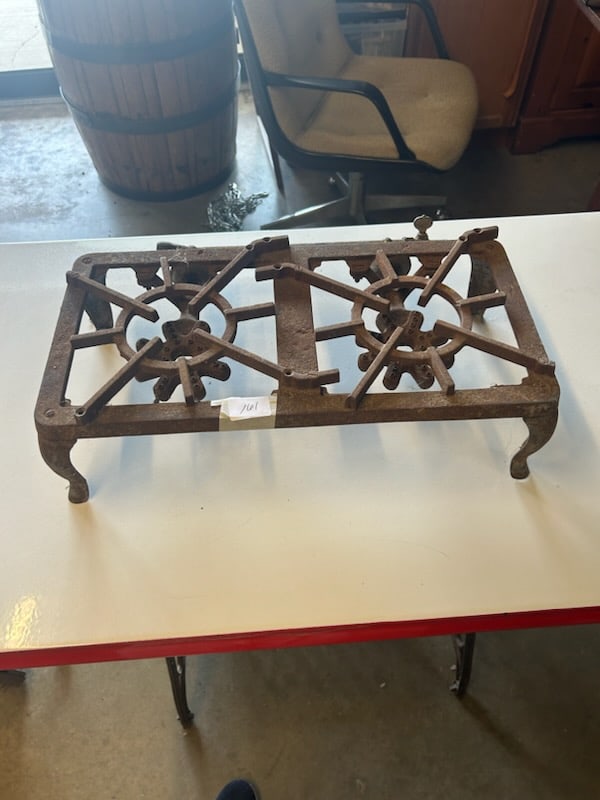 Antique Cast Iron Camp Stove (1 of 4)