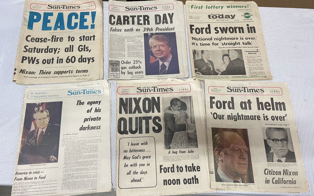 6 Piece Lot Chicago Newspapers (1 of 3)