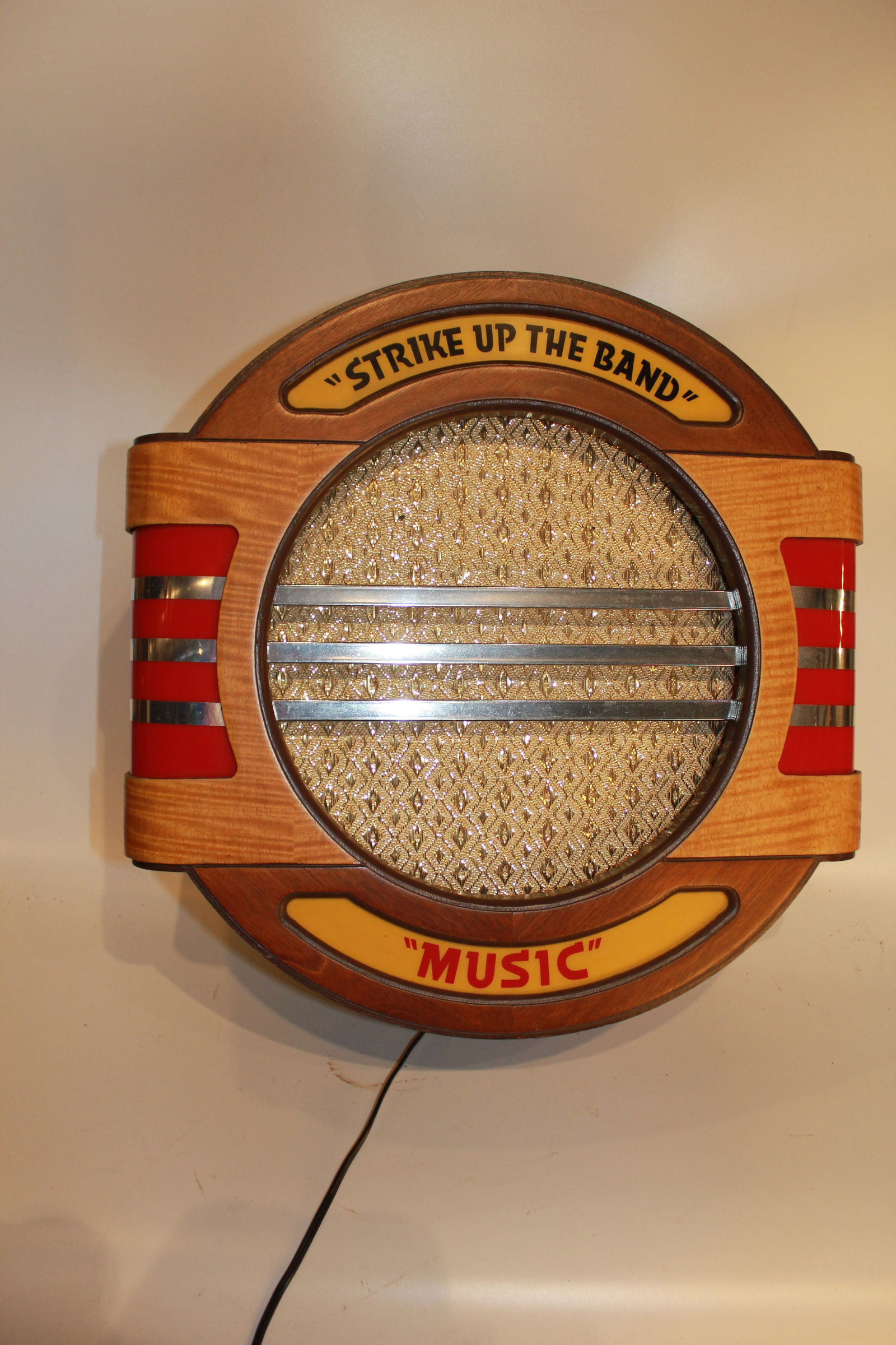 Wurlitzer strike up the band spreaker repro (1 of 1)