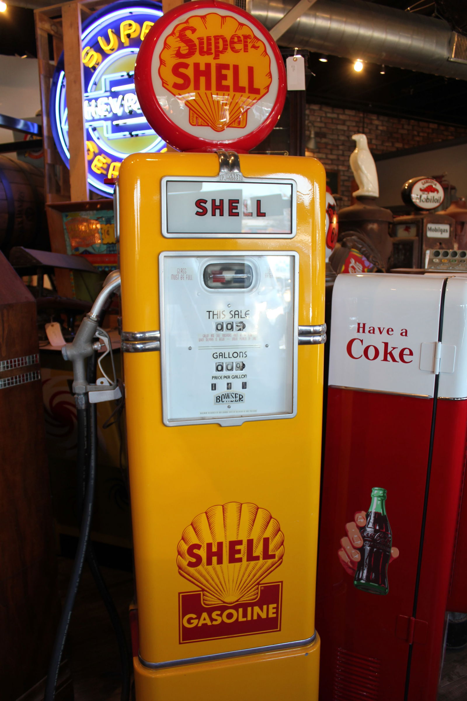 Shell gas pump restored (1 of 5)