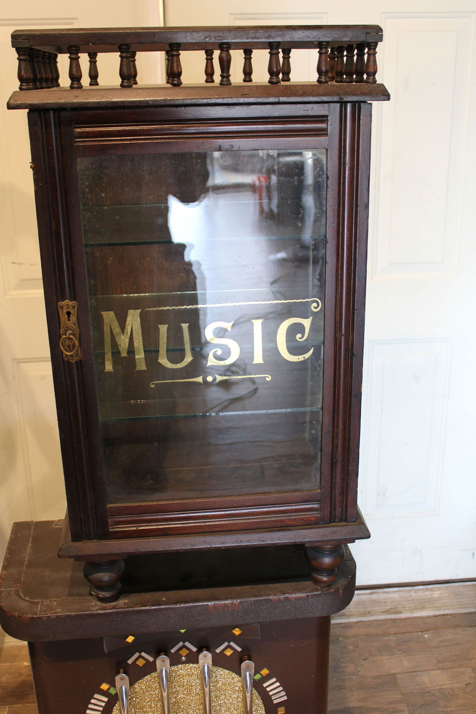 Vintage glass and wood display case (1 of 4)
