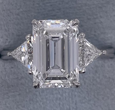 Certified 10 Carat Lab Grown Diamond Emerald Cut VVS1 E Color 14kt Solid White Gold Engagement Ring: Certified 10 Carat Lab Grown Diamond Emerald Cut VVS1 E Color 14kt Solid White Gold Engagement Ring - Side Stone Lab Grown Diamonds VS1 E Color Fancy Cut 0.70 + 0.70 CT 1.40 Carat - Ring Size US 7 --R