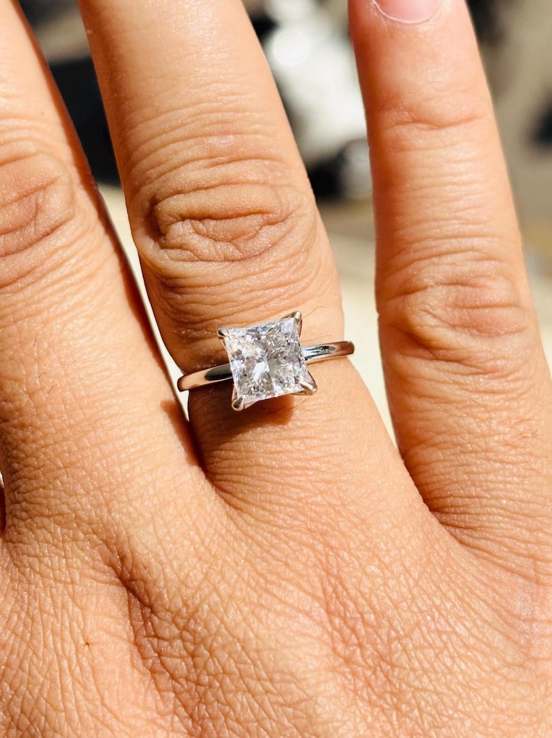 Certified 3.00 Carat Princess Cut Lab Grown Diamond VVS1 E Color 14kt Solid White Gold Engagement: Certified 3.00 Carat Princess Cut Lab Grown Diamond VVS1 E Color 14kt Solid White Gold Engagement Ring - Ring Size US 7 - Ring Resize Available free of cost - Free Shipping,