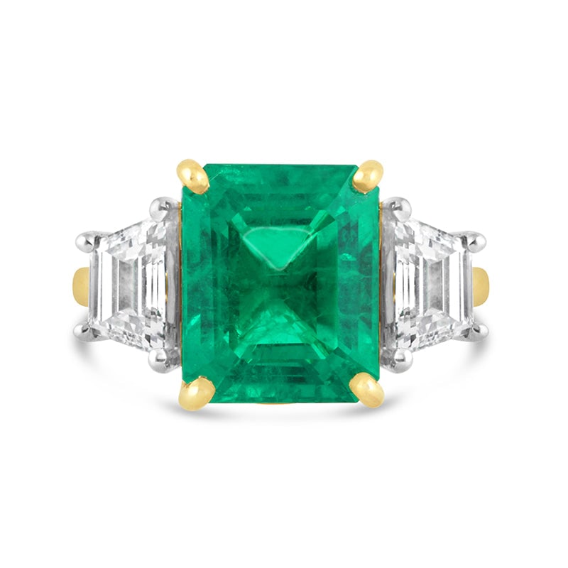 Certified 8 Carat Emerald Cut Lab Grown Green Emerald 14kt Solid Yellow Gold Engagement Ring: Certified 8 Carat Emerald Cut Lab Grown Green Emerald 14kt Solid Yellow Gold Engagement Ring - Side Stone is Lab Grown Dimonds Fancy Cut 0.60 ct vs1 D Color - Ring Size US - 6.5 Ring Resize Available